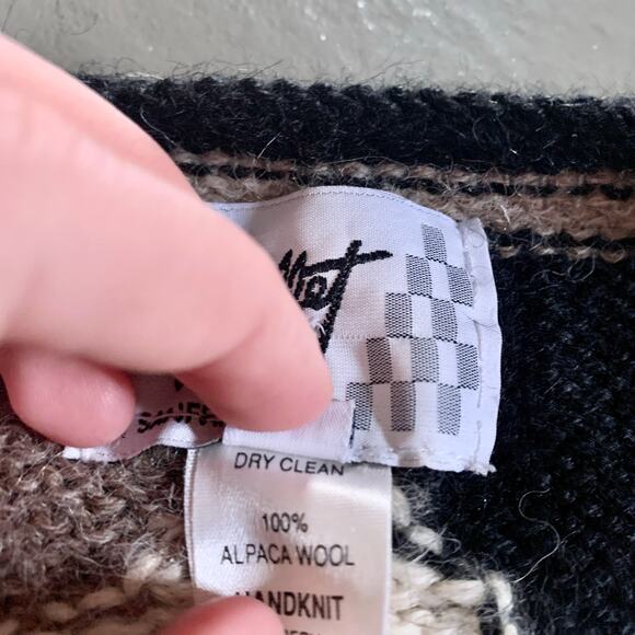 Vintage Handknit Alpaca Wool Floral Grandma Sweater Hallet Medium - Picture 10 of 10